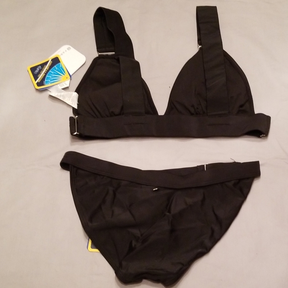 Fabletics Bikini - Picture 2 of 4